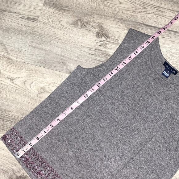 Ann Taylor Gray and Purple Sleeveless Wool Blend Sweater Vest Top - Picture 8 of 8